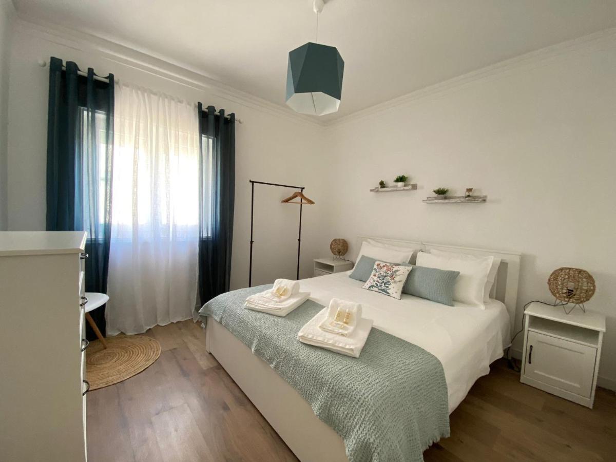 Casa Margarida Holiday home *
